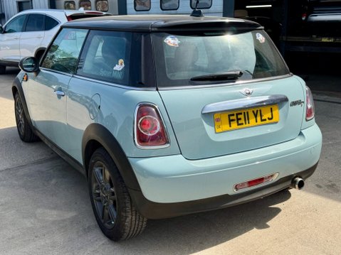 Mini Hatch 1.6 Cooper D Euro 5 (s/s) 3dr 5