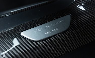 Porsche 918 Spyder 33