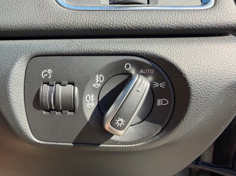 Audi Q3 2.0 TDI QUATTRO S LINE 20