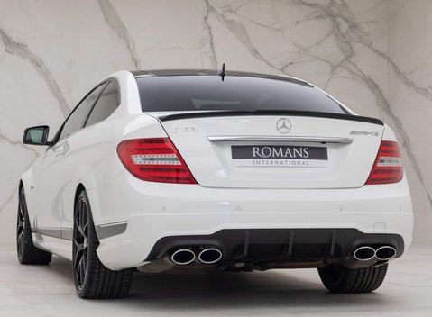 Mercedes-Benz C Class C63 AMG Edition 4