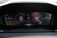 Peugeot 2008 PURETECH EAT8 S/S ALLURE 10