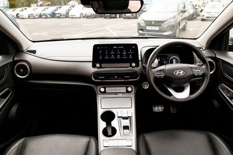 Hyundai KONA ULTIMATE 3