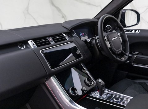 Land Rover Range Rover Sport 5.0 SVR 16