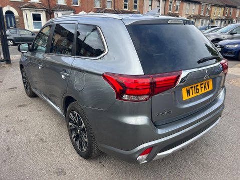 Mitsubishi Outlander 2.0h 12kWh GX4h CVT 4WD Euro 6 (s/s) 5dr 4