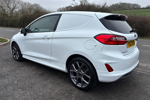Ford Fiesta Sport 125 ps Mhev 6
