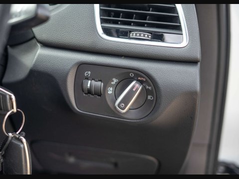 Audi Q3 2.0 Q3 S Line+ TDI Quattro 4WD 5dr 43