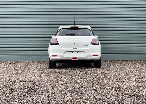 Suzuki Swift 1.2 Mild Hybrid Motion  5