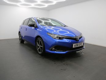 Toyota Auris 1.8 VVT-h Design CVT Euro 6 (s/s) 5dr