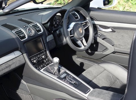 Porsche Boxster Spyder 23