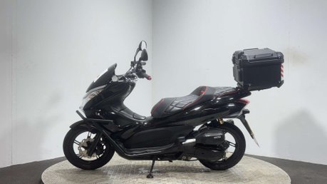 Honda PCX WW 2013 29K NEW MOT 125CC LEARNER SCOOTER SERVICED WARRANTY 4