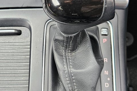 Kia Sorento CRDI KX-2 ISG AUTOMATIC,10 SERVICES! 7 SEATS! LEATHER,NAV,SENSORS 6