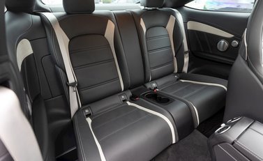 Mercedes-Benz C63 C63 S Premium Plus 15