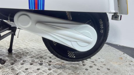 Artisan Ev ELECTRIC SCOOTER ESCOOTER 2018 3K WORKING ORDER RIDE AT 16 50CC 16