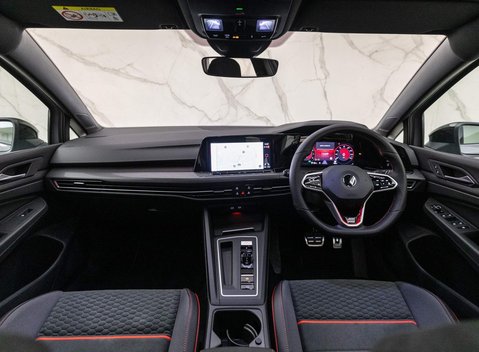 Volkswagen Golf GTI CLUBSPORT 45 TSI DSG 12