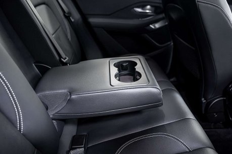 Jaguar E-Pace 2.0 D204 MHEV R-Dynamic Black SUV 5dr Diesel Auto AWD Euro 6 (s/s) (204 ps) 21