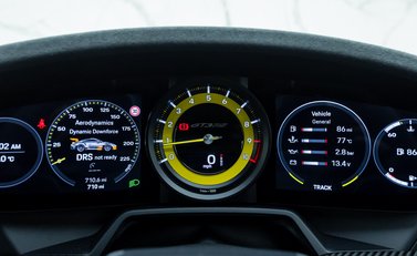 Porsche 911 GT3 RS (992) 22