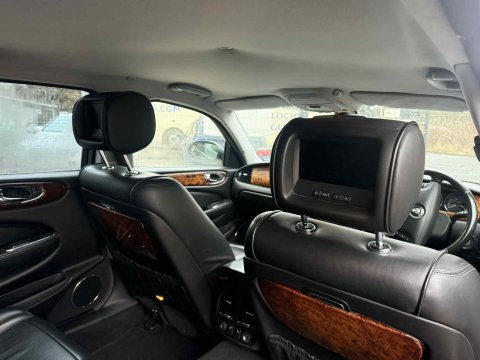 Jaguar XJ TDVI SOVEREIGN LWB 10