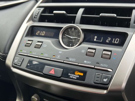 Lexus NX 2.5 NX 300h CVT 4WD 5dr 23