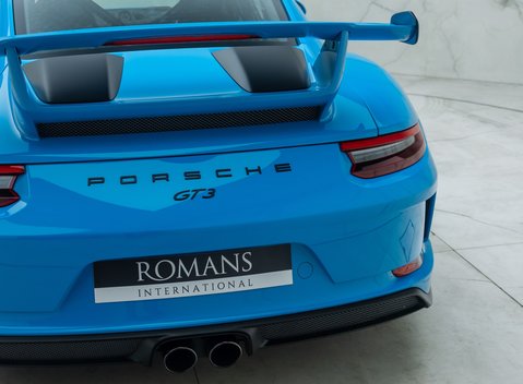 Porsche 911 GT3 (991.2) 28