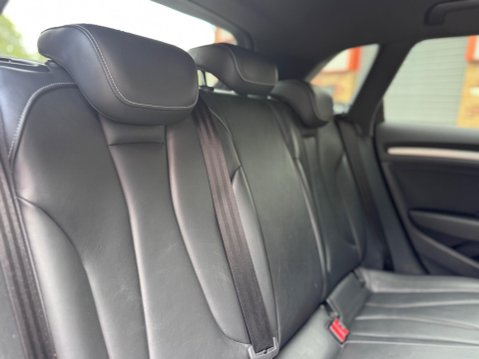 Audi S3 2.0 TFSI Sportback 5dr Petrol S Tronic quattro Euro 6 (s/s) (300 ps) 34
