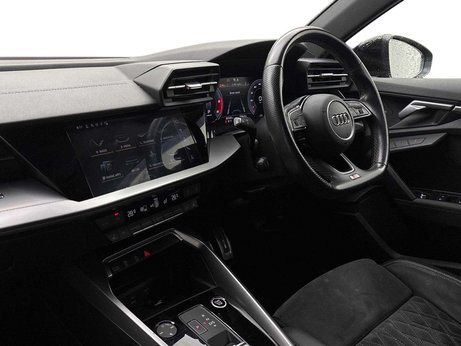 Audi A3 2.0 A3 Sportback 35 TDI S Line Edition 1 Semi-Auto 5dr 1