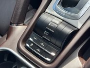 Porsche Cayenne 3.0 V6 E-Hybrid S 5dr Petrol Plug-in Hybrid TiptronicS 4WD Euro 6 (416ps) 39