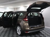 Renault Grand Scenic ICONIC TCE 17