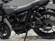 Mutt FSR 2021 ONLY 7K MODERN RETRO 125CC LEARNER BIKE LONG MOT 29