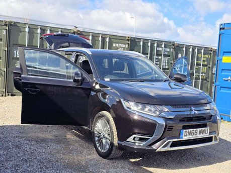 Mitsubishi Outlander 2.4h TwinMotor 13.8kWh 4h SUV 5dr Petrol Plug-in Hybrid CVT 4WD Euro 6 (s/s 6