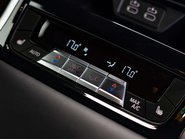 BMW M8 COUPE Competition 18