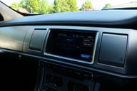 Jaguar XF 3.0 XF S Premium Luxury Sportbrake V6 D Auto 5dr 38