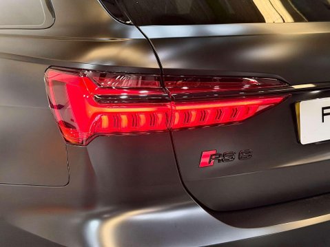 Audi RS6 4.0 TFSI V8 Performance Carbon Vorsprung Estate 5dr Petrol Tiptronic quattr 53