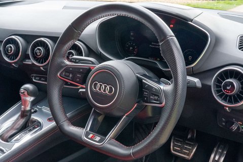 Audi TT 2.0 TTS Black Edition TFSI Quattro Semi-Auto 4WD 3dr 13