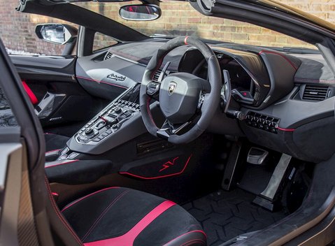 Lamborghini Aventador SV LP 750-4 Roadster 20