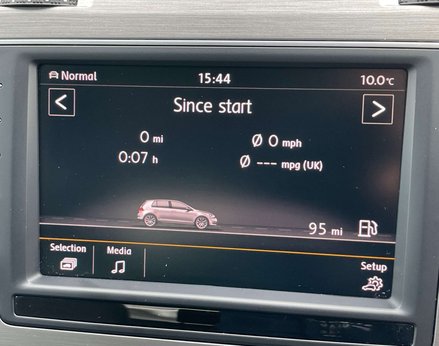 Volkswagen Golf 1.4 Golf Match Edition TSi BlueMotion Technology Semi-Auto 5dr 35