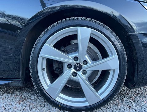 Audi A4 2.0 A4 S Line 35 TDI MHEV Semi-Auto 5dr 9