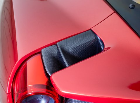 Ferrari 488 Pista 40