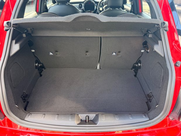 Mini Hatch COOPER EXCLUSIVE 12