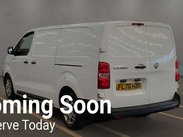 Vauxhall Vivaro 2.0 Vivaro 3100 Dynamic S/S 3