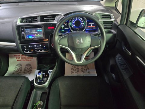 Honda Fit /Jazz 1.5 Hybrid 24