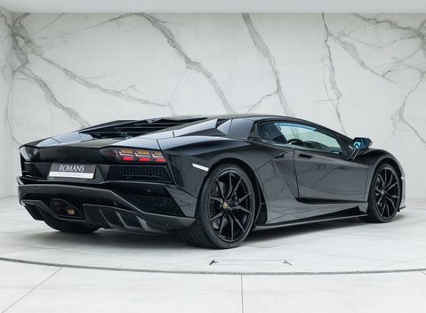 Lamborghini Aventador S LP 740-4 4