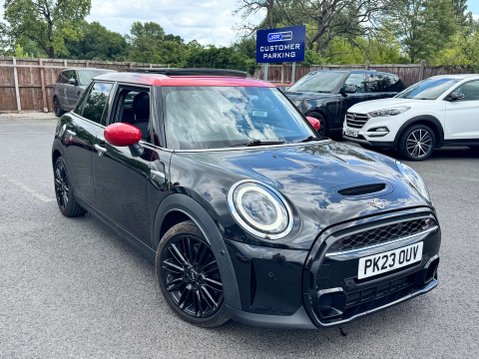 Mini Hatch 2.0 Cooper S Exclusive Auto 5dr 1