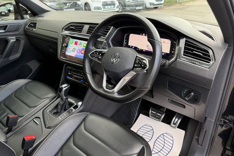 Volkswagen Tiguan R-LINE TDI DSG - RARE LEATHER INTERIOR - APPLE CAR PLAY -CAMERA 15