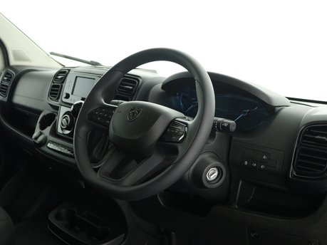 Peugeot Boxer 335 L3H2 BHDi 140 EAT6 Professional AUTO 10