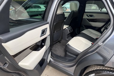 Land Rover Range Rover Velar FIRST EDITION - HUGE SPEC - PAN ROOF -1600W MERIDIAN -AIR SUSPENSION 35