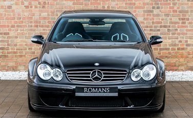 Mercedes-Benz CLK DTM AMG 4