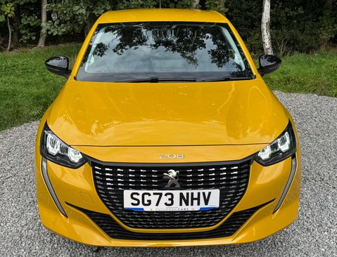 Peugeot 208 1.2 208 Allure Premium + PureTech S/S Auto 5dr 12