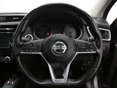 Nissan Qashqai 1.5 dCi Tekna DCT Auto Euro 6 (s/s) 5dr 10