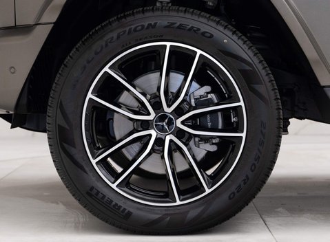 Mercedes-Benz G Series G 400 D 4MATIC AMG LINE PREMIUM PLUS 21