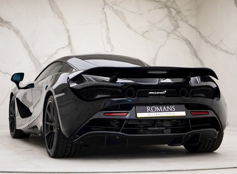 McLaren 720S Performance 3